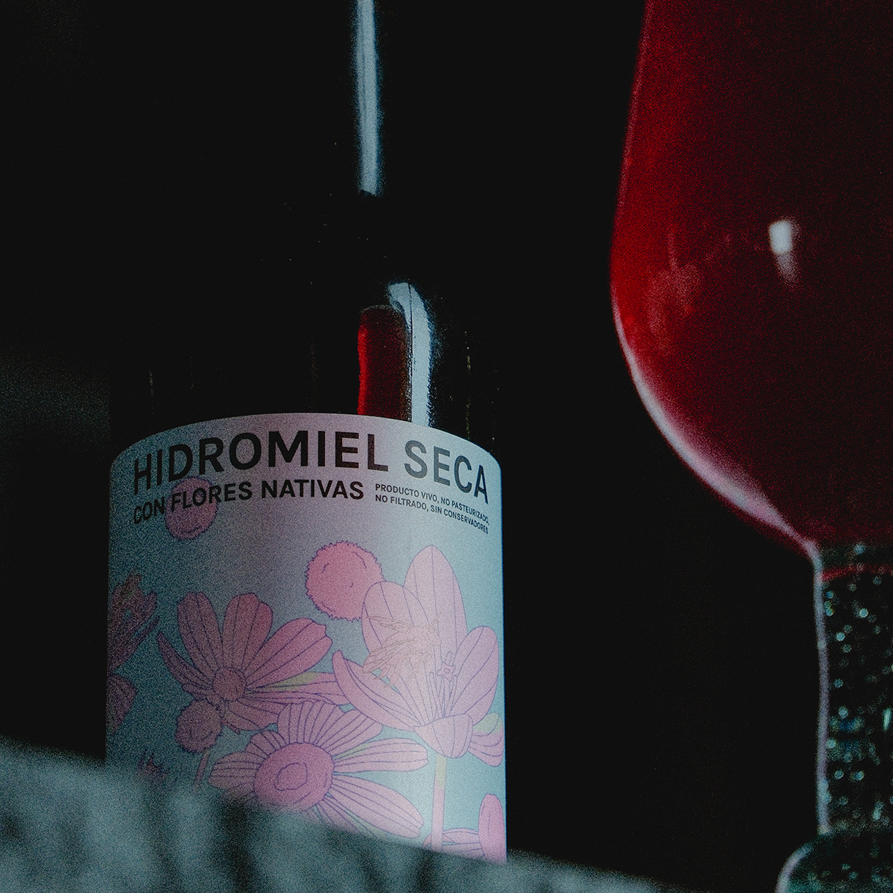 Refugio: Casa LITE (Piso) para abejas solitarias